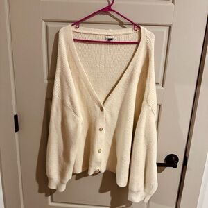 American Eagle Cream Oversized Cardigan